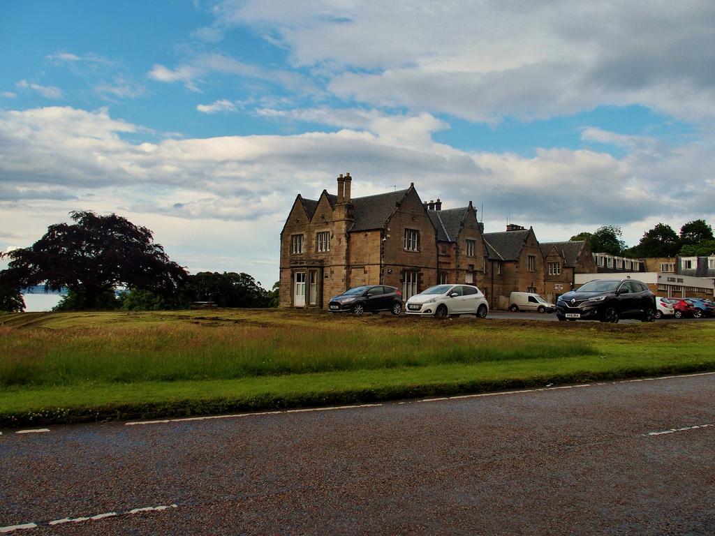 Almond House Lodge EDI Exterior foto